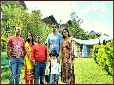 Kaushik Dey with Family & Friends at Chibbo